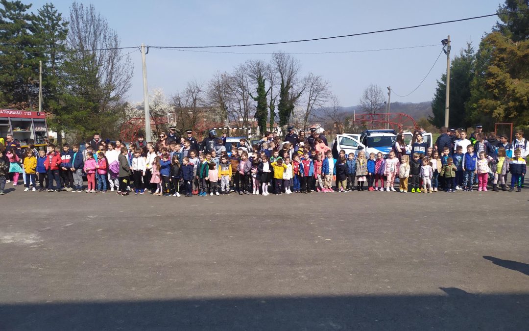 Дани отворених врата полицијске станице Лопаре